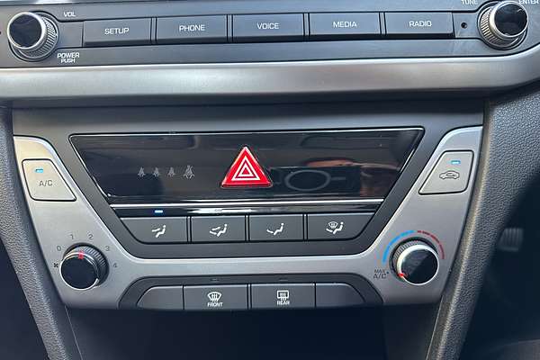 2016 Hyundai Elantra Active AD