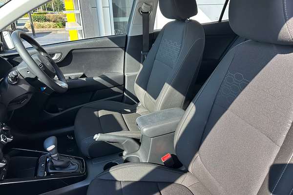 2023 Kia Rio Sport YB