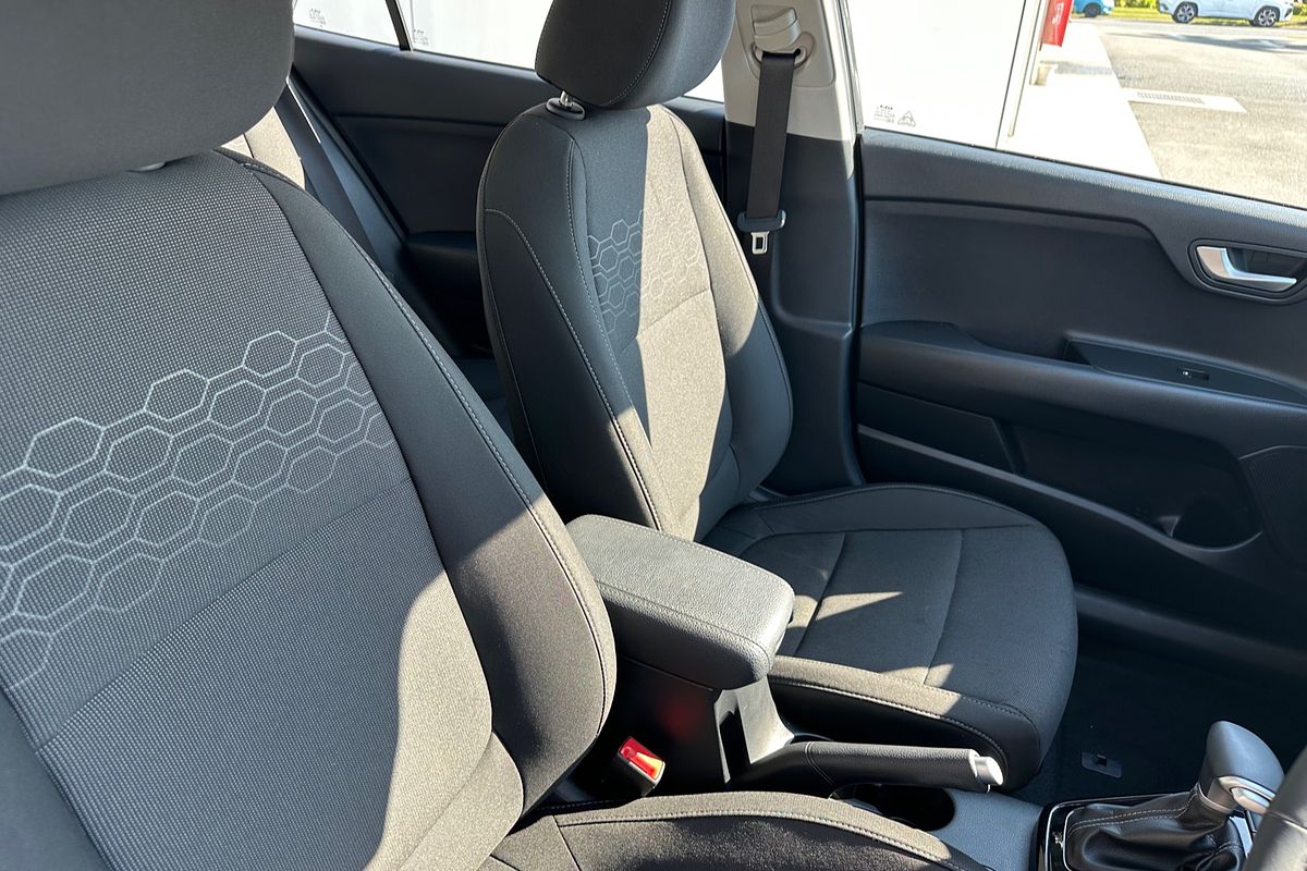 2023 Kia Rio Sport YB