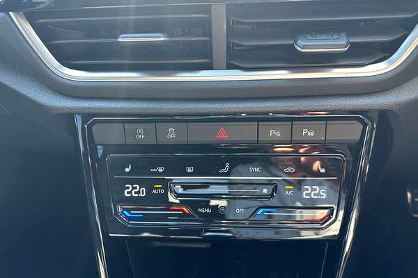 2022 Volkswagen T-Roc R D11