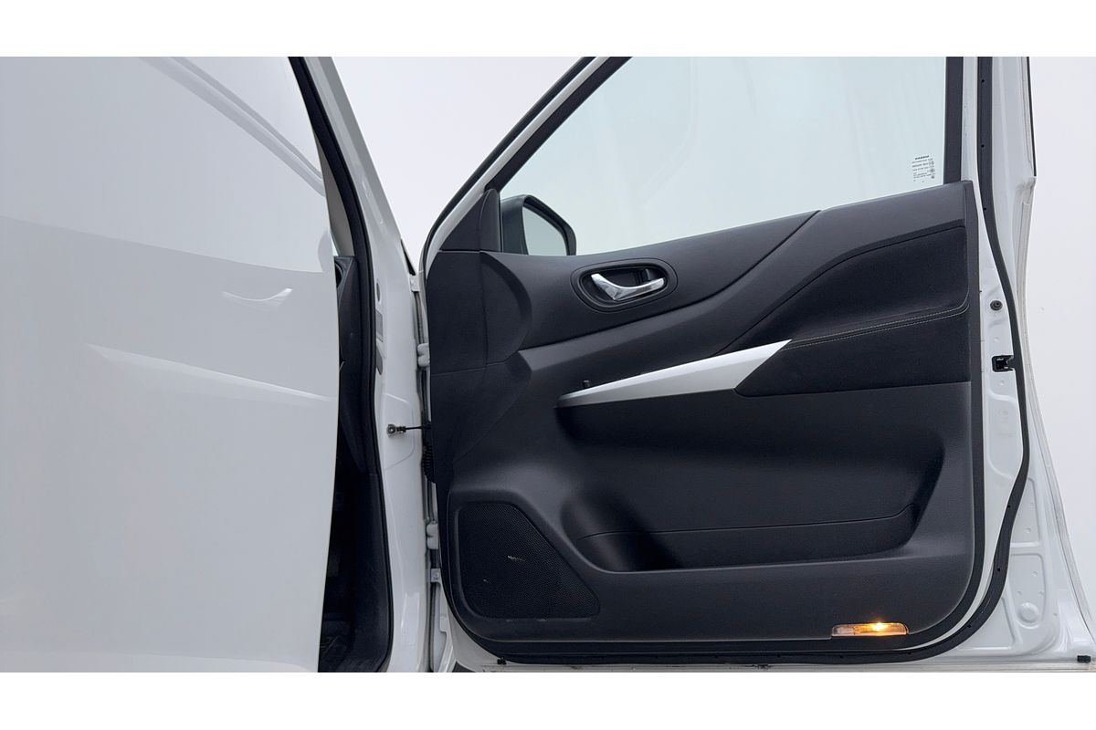 2018 Nissan Navara RX (4x4) D23 SERIES II 4X4