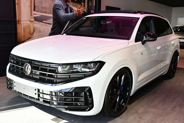 2025 Volkswagen Touareg R RC