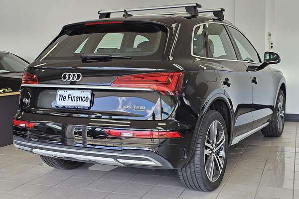 2021 Audi Q5 45 TFSI Sport FY