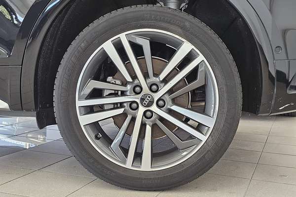 2021 Audi Q5 45 TFSI Sport FY