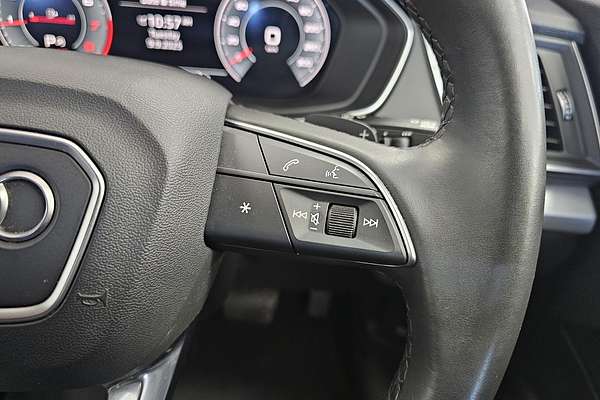 2021 Audi Q5 45 TFSI Sport FY