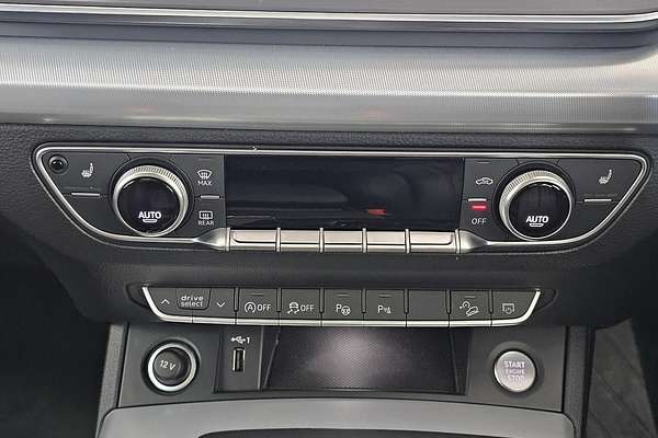 2021 Audi Q5 45 TFSI Sport FY