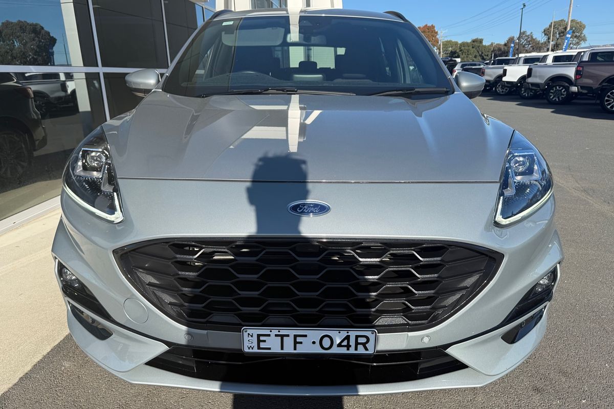 2022 Ford Escape ST-Line ZH