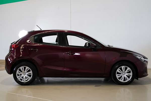 2017 Mazda 2 Neo DJ Series