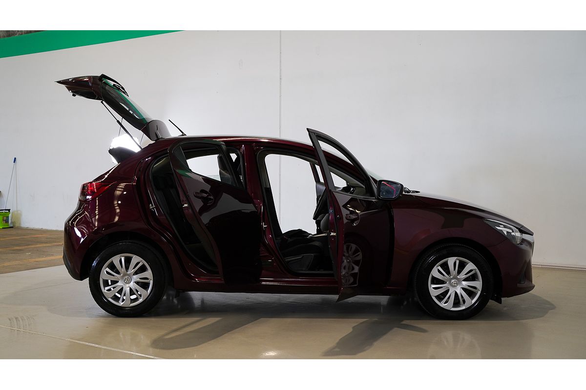 2017 Mazda 2 Neo DJ Series