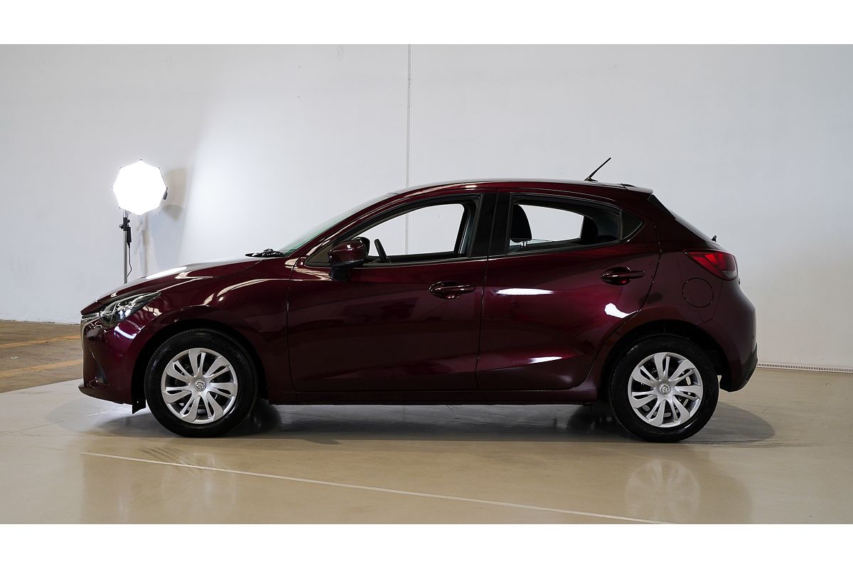 2017 Mazda 2 Neo DJ Series