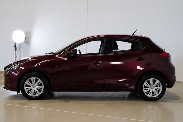 2017 Mazda 2 Neo DJ Series