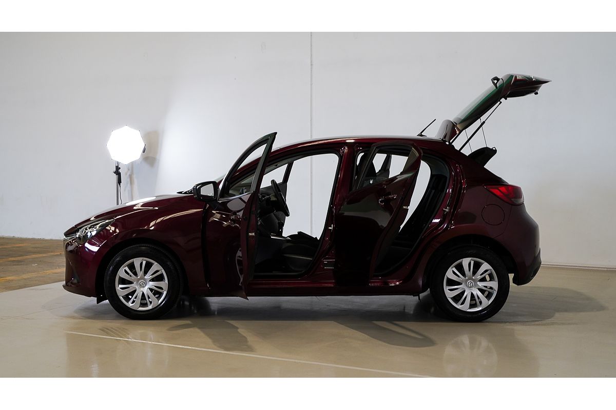 2017 Mazda 2 Neo DJ Series