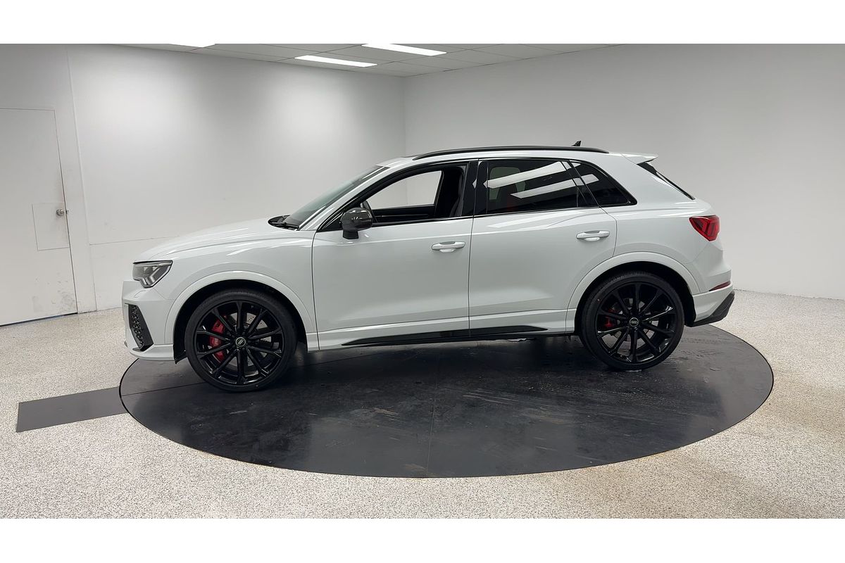 2024 Audi RS Q3 F3
