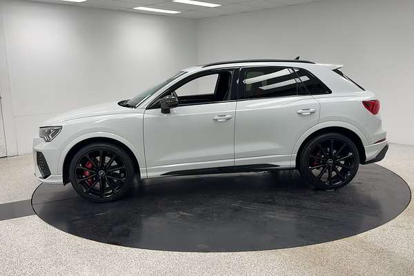 2024 Audi RS Q3 F3