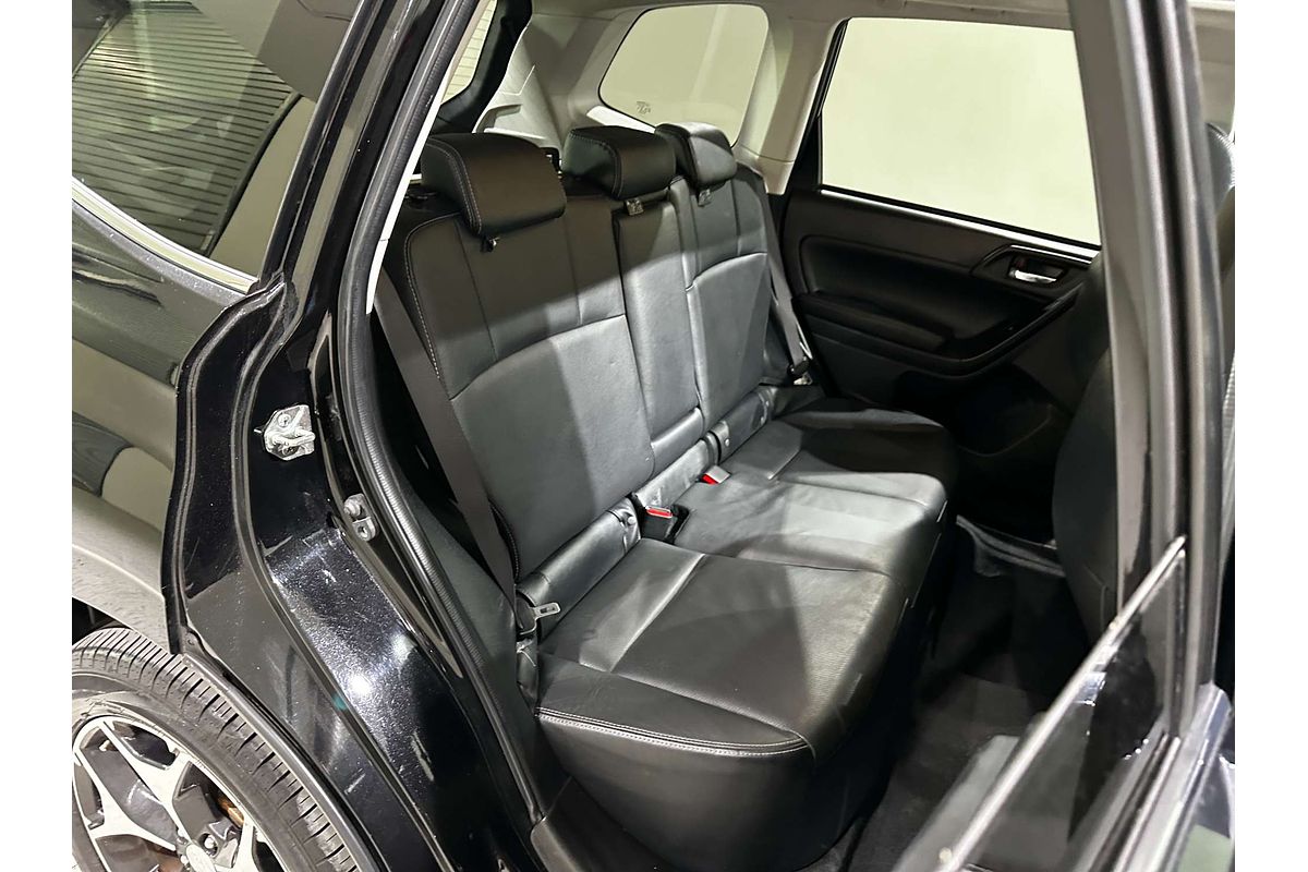 2015 Subaru Forester 2.5i-S S4