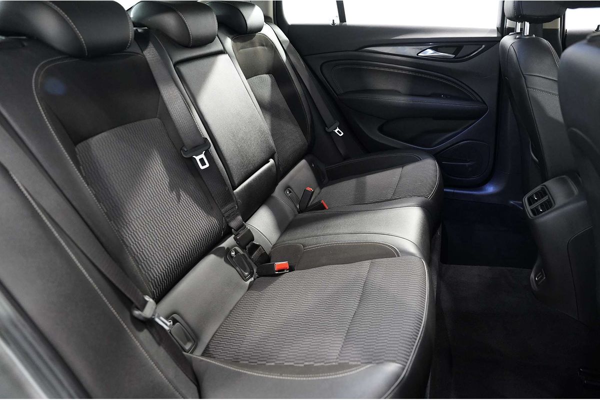 2019 Holden Commodore RS ZB