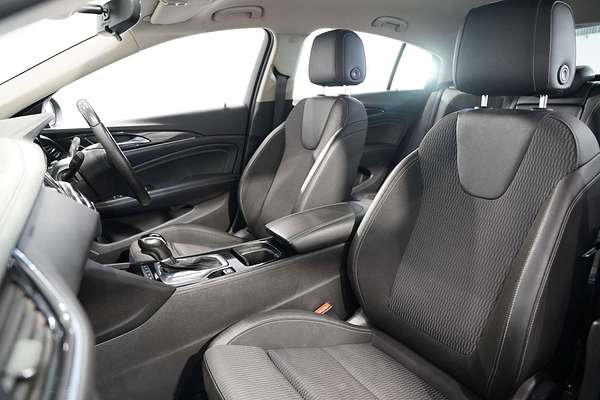 2019 Holden Commodore RS ZB