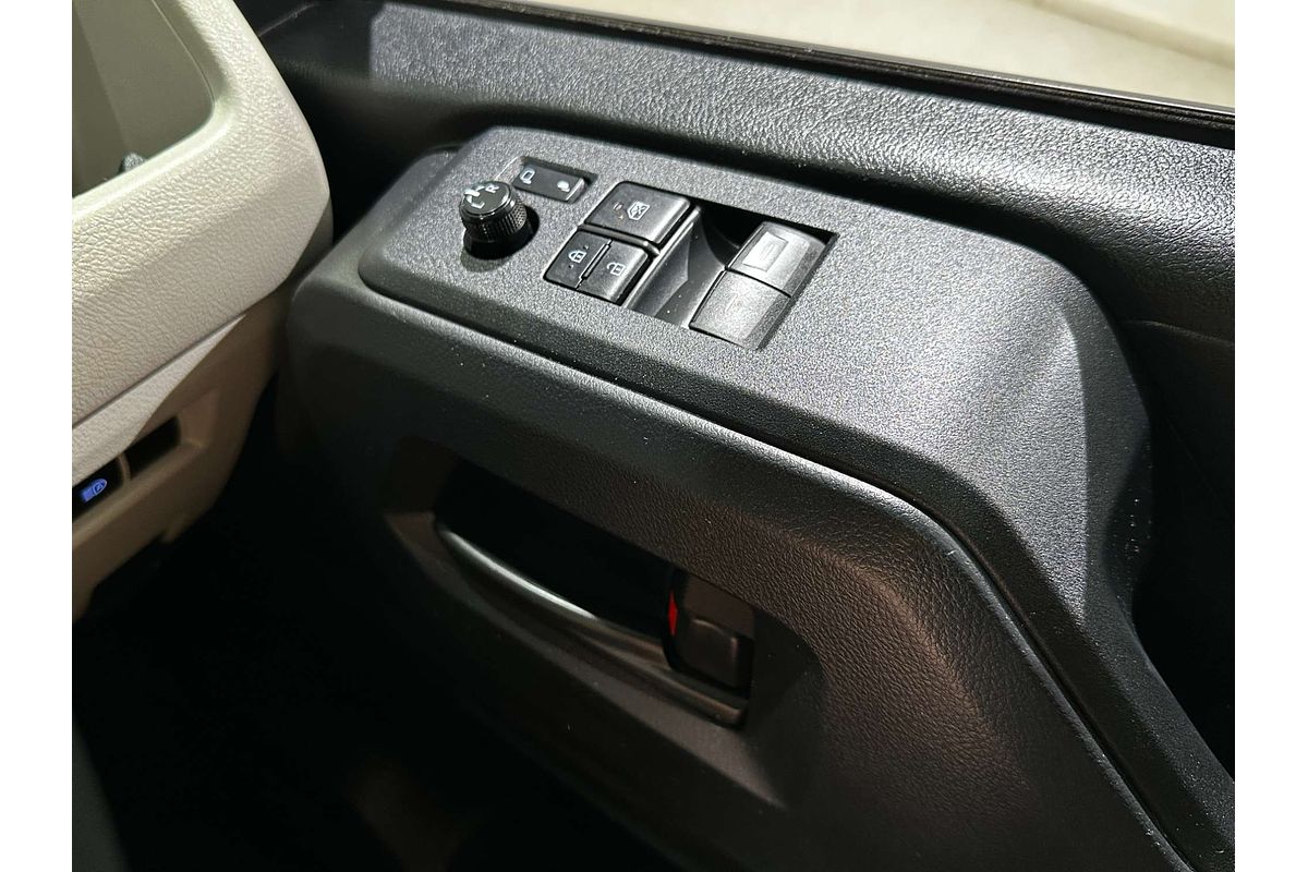 2019 Toyota Hiace  GDH300R LWB