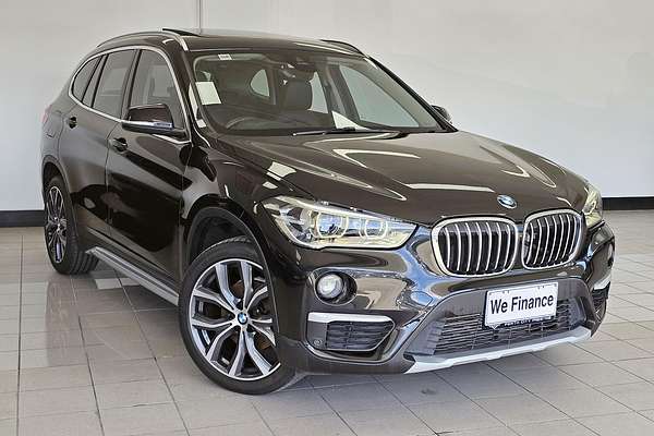 2016 BMW X1 sDrive18d F48