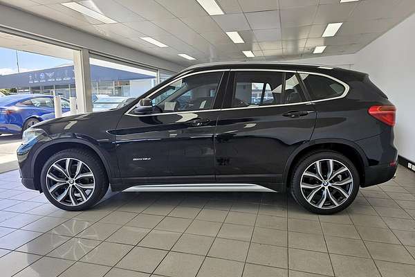 2016 BMW X1 sDrive18d F48