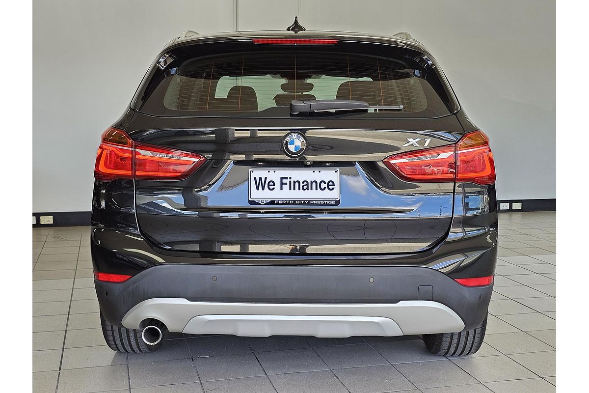2016 BMW X1 sDrive18d F48