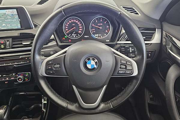 2016 BMW X1 sDrive18d F48