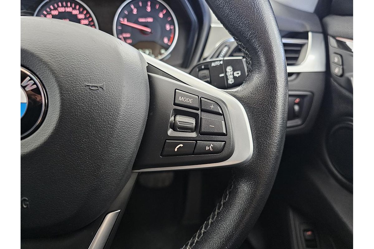 2016 BMW X1 sDrive18d F48