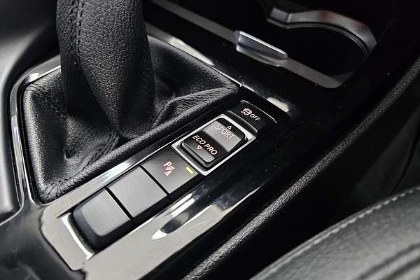 2016 BMW X1 sDrive18d F48