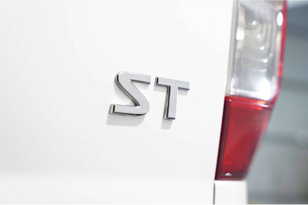 2019 Nissan Navara ST D23 Series 3 4X4