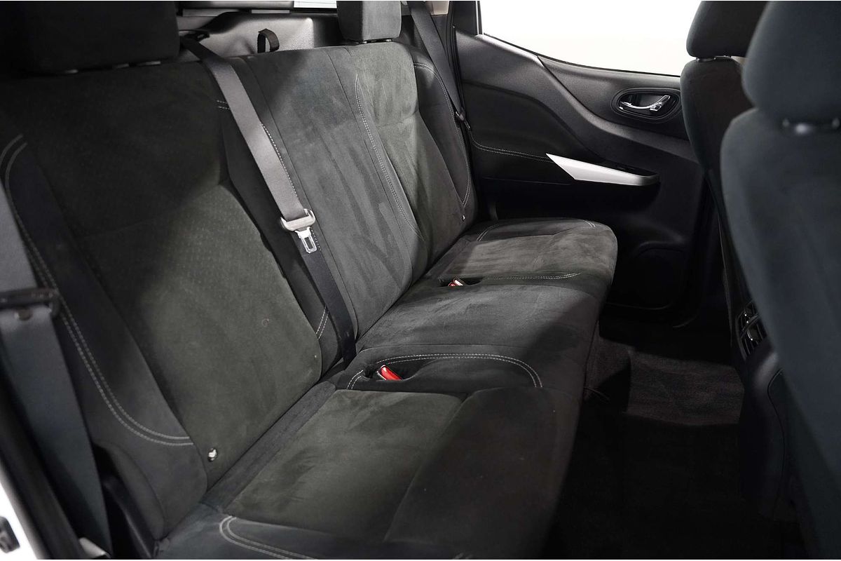 2019 Nissan Navara ST D23 Series 3 4X4