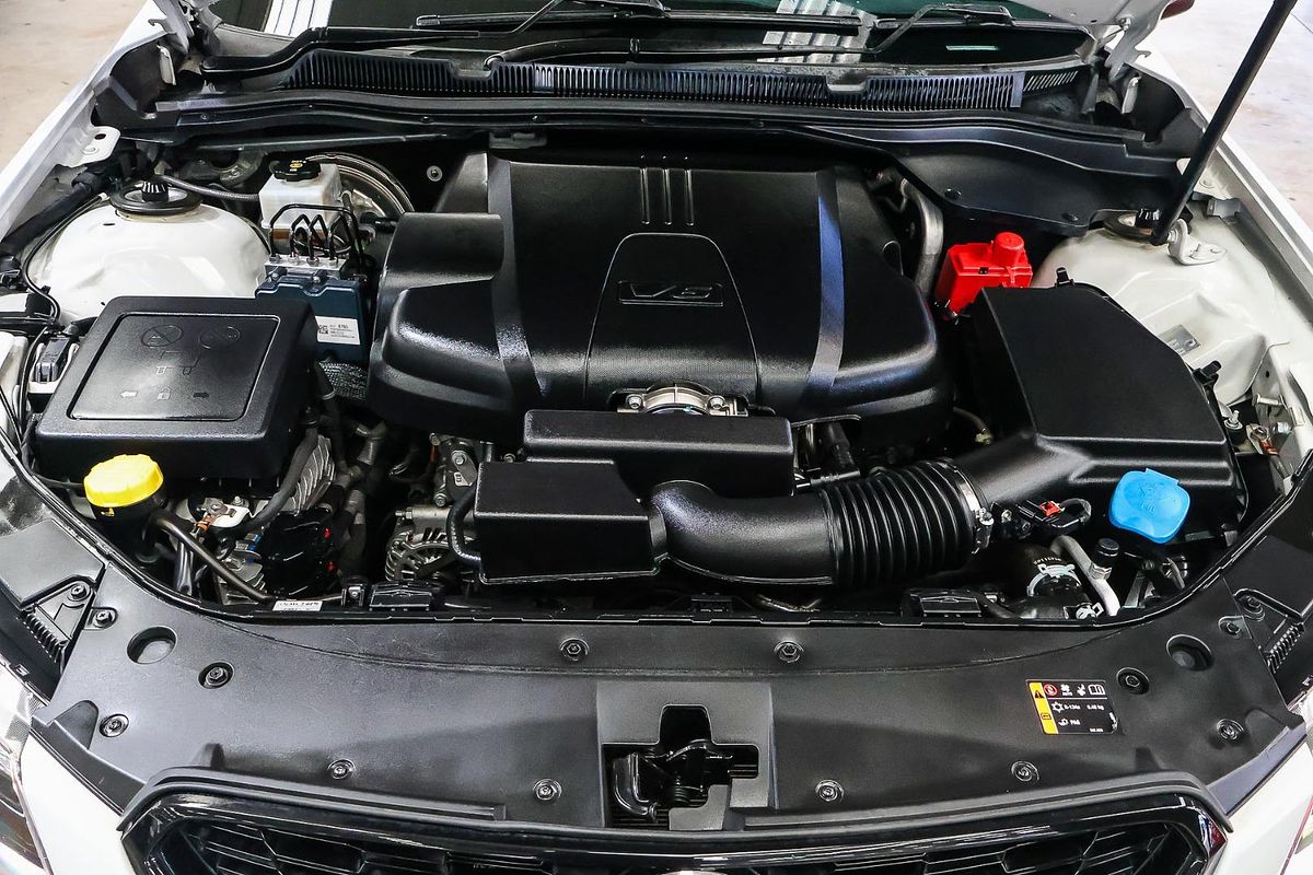 2016 Holden Commodore SV6 Black VF Series II