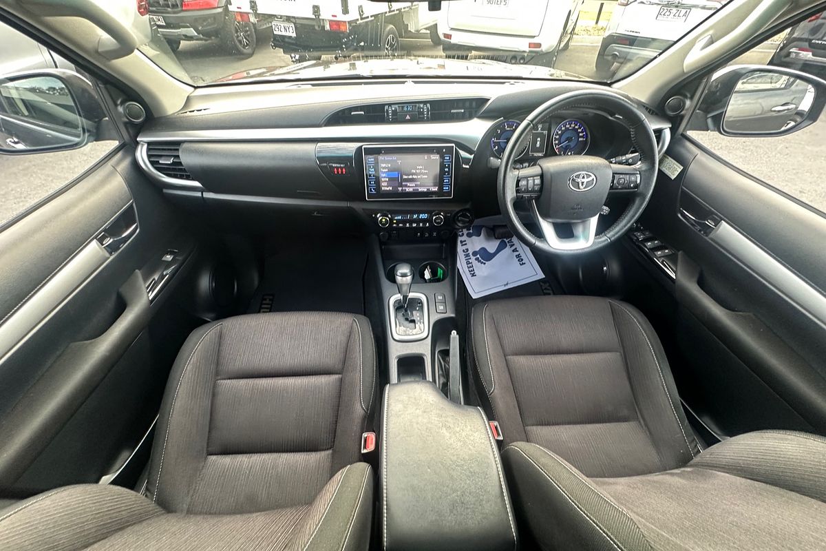 2018 Toyota Hilux SR5 GUN126R