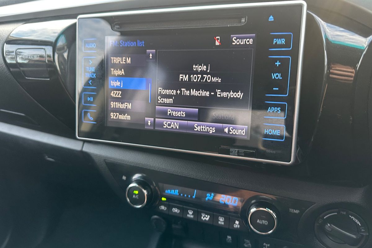 2018 Toyota Hilux SR5 GUN126R