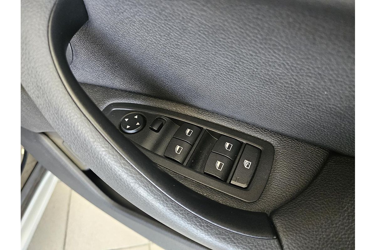 2016 BMW X1 sDrive18d F48