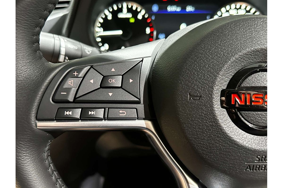 2025 Nissan Navara PRO-4X Warrior D23 4X4