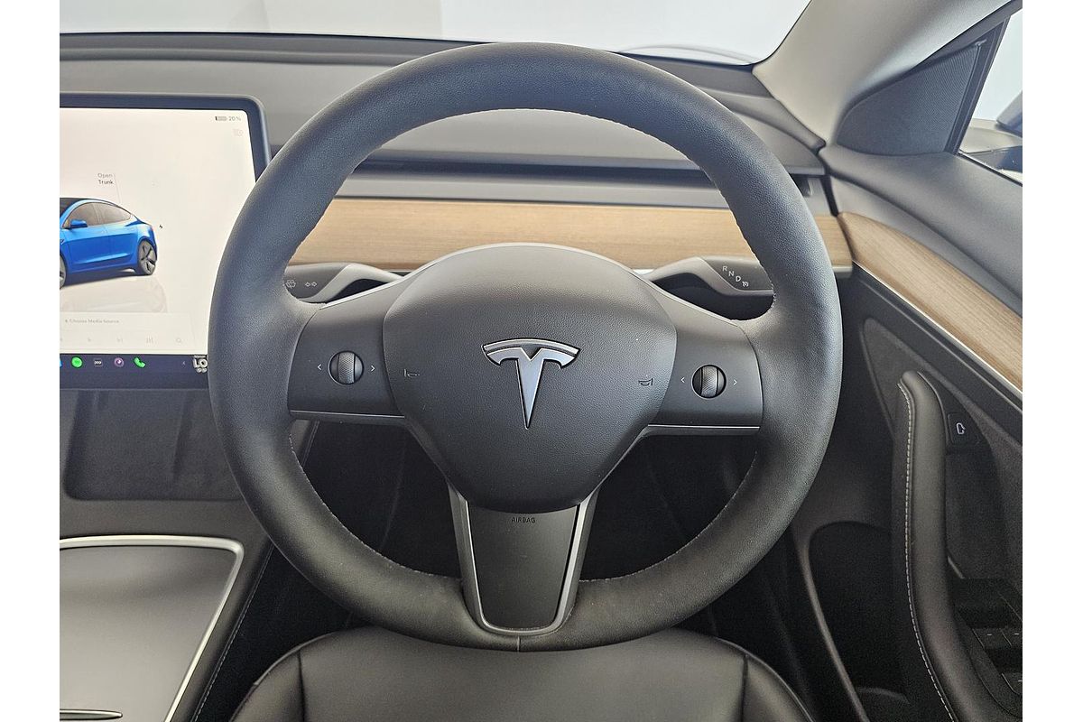 2022 Tesla Model 3 Rear-Wheel Drive