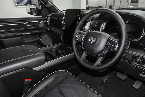 2025 RAM 1500 Laramie Sport Hurricane SO RamBox DT 4X4 SWB