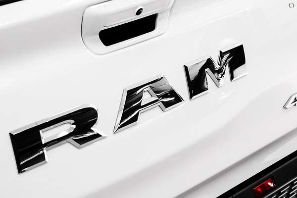 2025 RAM 1500 Laramie Sport Hurricane SO RamBox DT 4X4 SWB