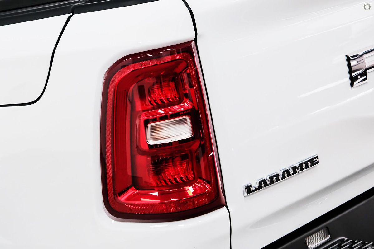 2025 RAM 1500 Laramie Sport Hurricane SO RamBox DT 4X4 SWB