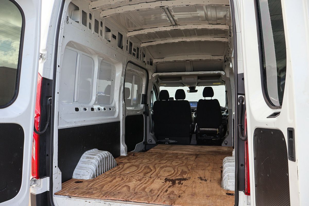 2022 LDV Deliver 9 LWB