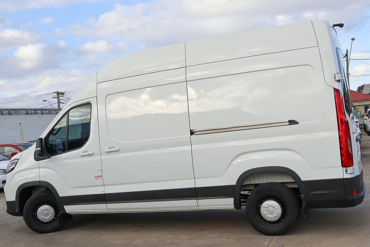 2022 LDV Deliver 9 LWB