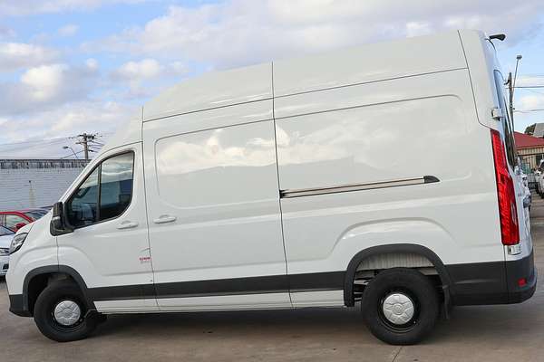 2022 LDV Deliver 9 LWB