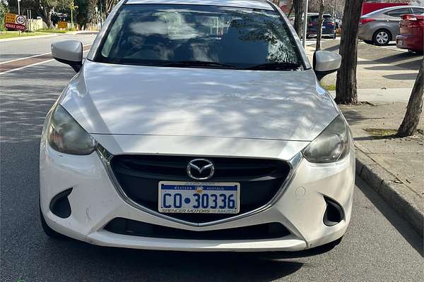 2015 Mazda 2 Maxx DJ Series