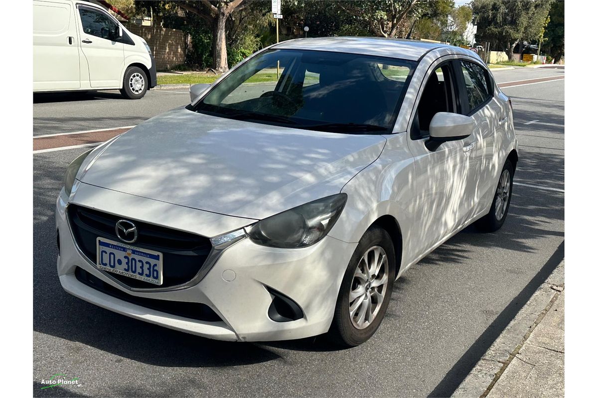 2015 Mazda 2 Maxx DJ Series