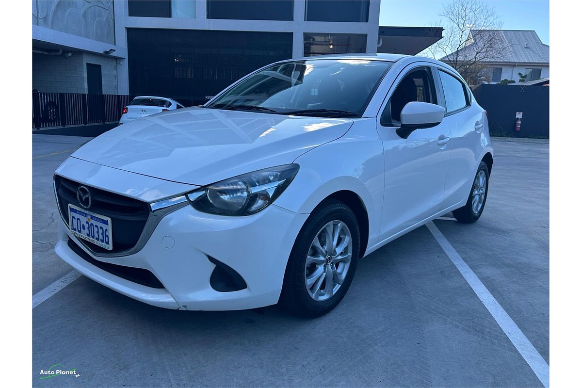 2015 Mazda 2 Maxx DJ Series