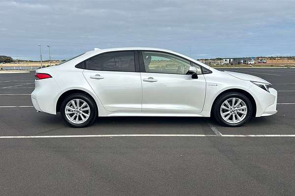 2023 Toyota Corolla SX Hybrid ZWE219R