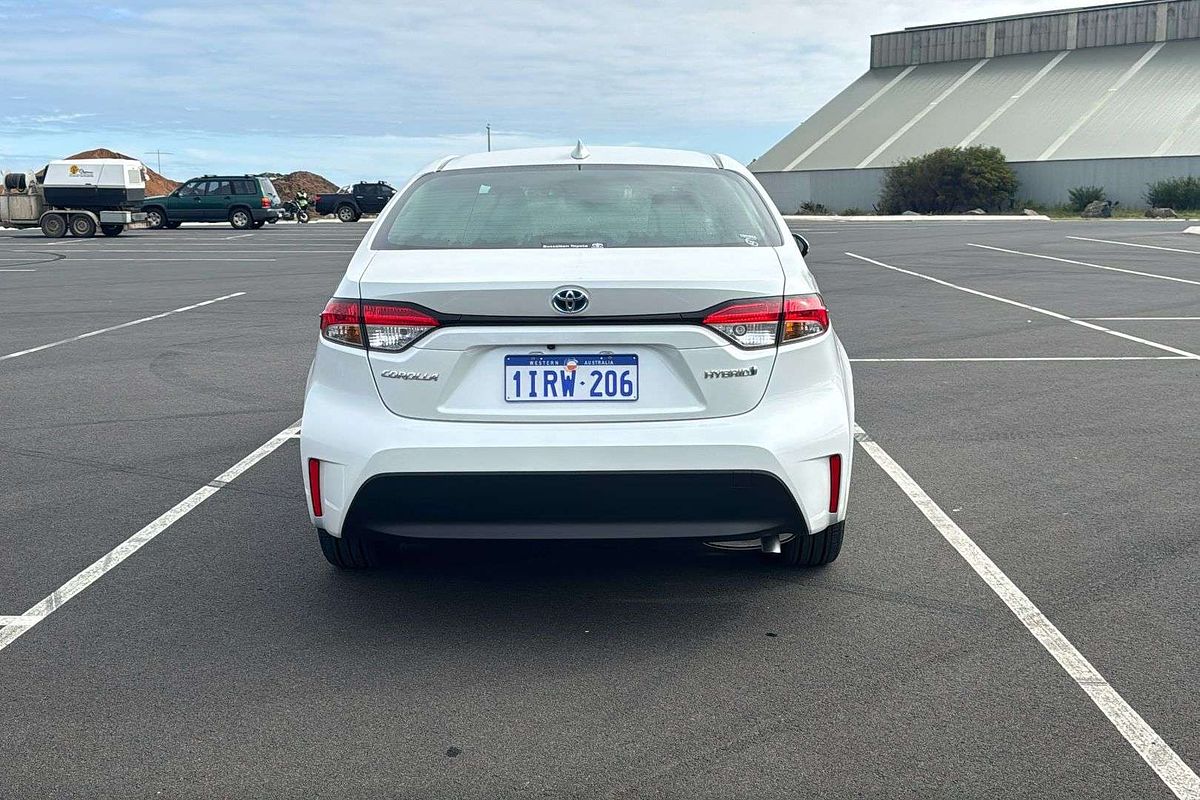 2023 Toyota Corolla SX Hybrid ZWE219R