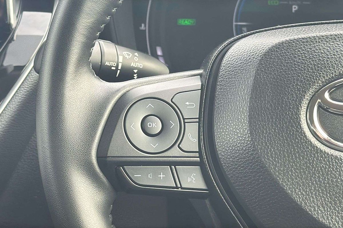 2023 Toyota Corolla SX Hybrid ZWE219R