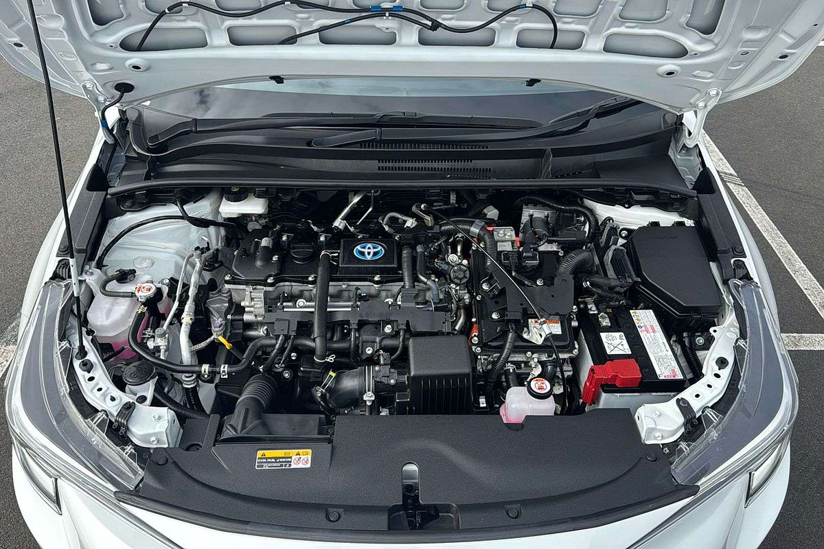 2023 Toyota Corolla SX Hybrid ZWE219R