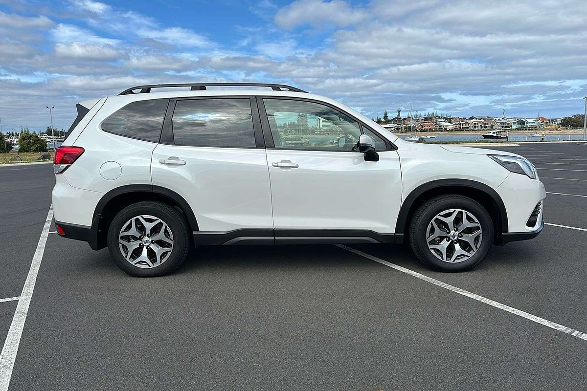 2023 Subaru Forester 2.5i-L S5